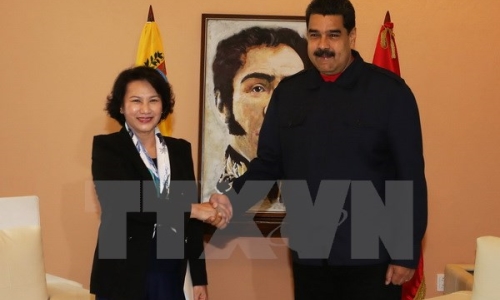 Chủ tịch Quốc hội Nguyễn Thị Kim Ngân hội kiến Tổng thống Venezuela